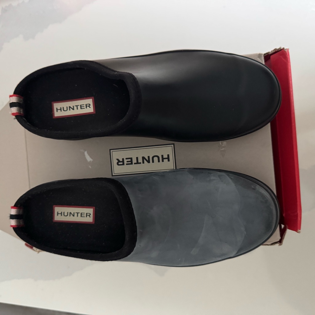 Hunter Women’s Black Rain Shoes